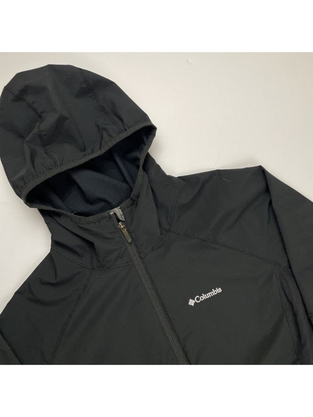Columbia Omni-Shield Hooded Jacket Women’s L Black Full Zip Windbreaker Rain